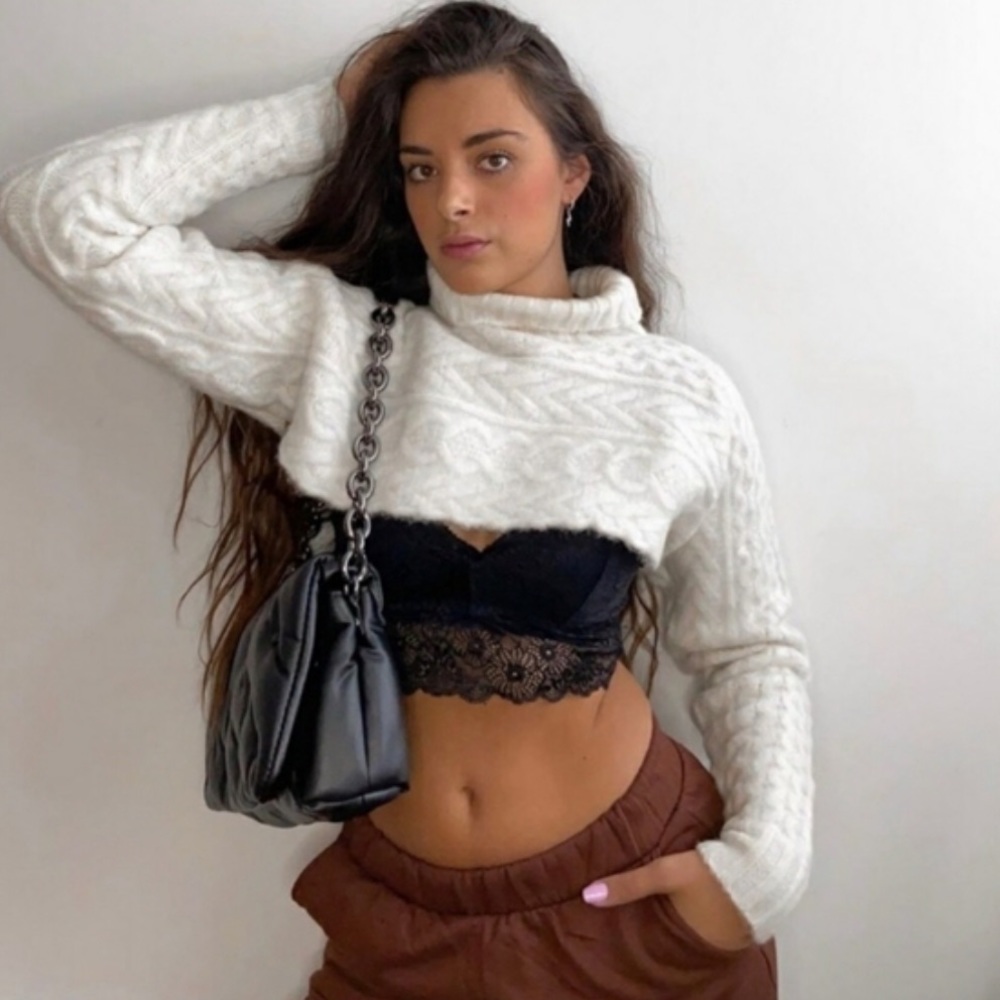 Zara Cable Knit Sleeve Scarf - Picture 10 of 16